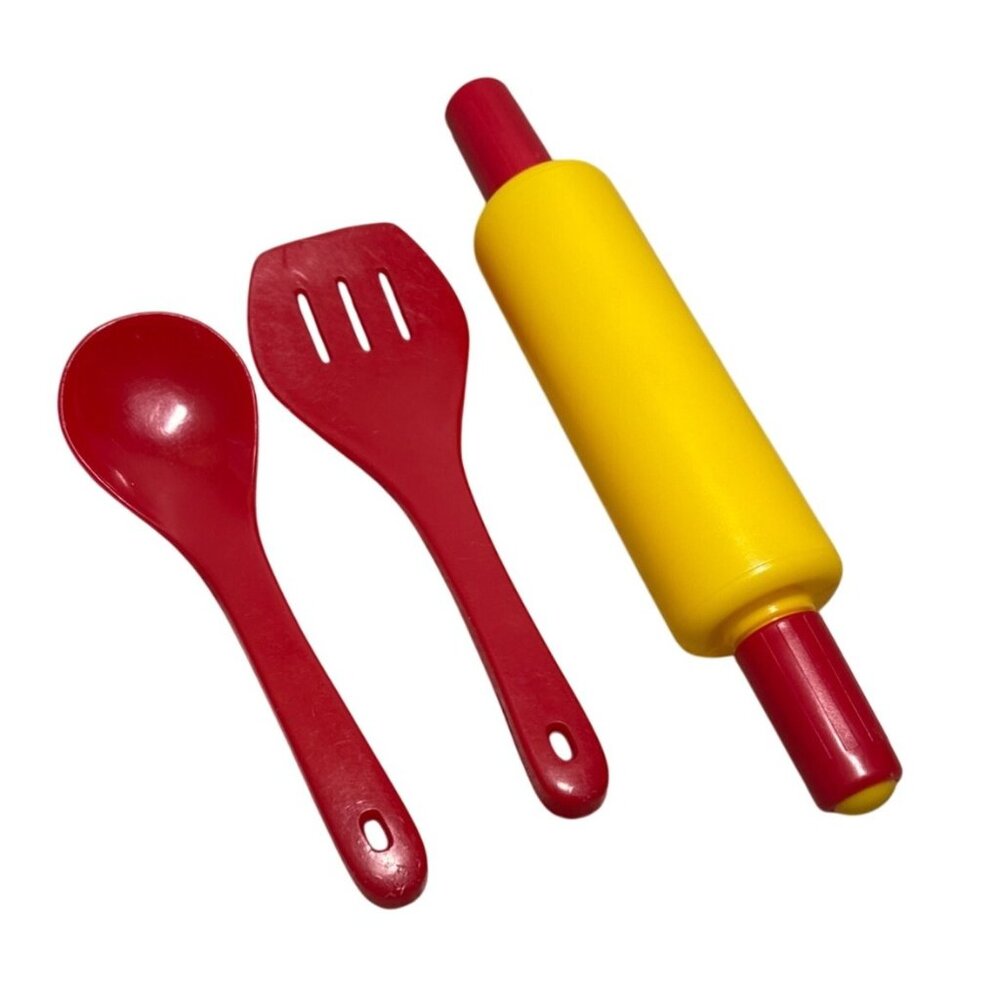 Battat Rolling Pin & Utensils Set Kids Plastic Play Kitchen